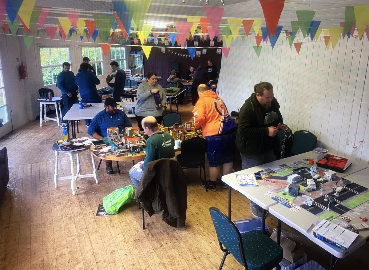 Massive thank you to David Kenchington for running DaveCon2 (table top gaming) last Saturday with his friends, held at Carrisbrooke lawn tennis club. Raised £180 for Edgar’s Gift which is brilliant and we appreciate their support o our charity 👏👏👏👏