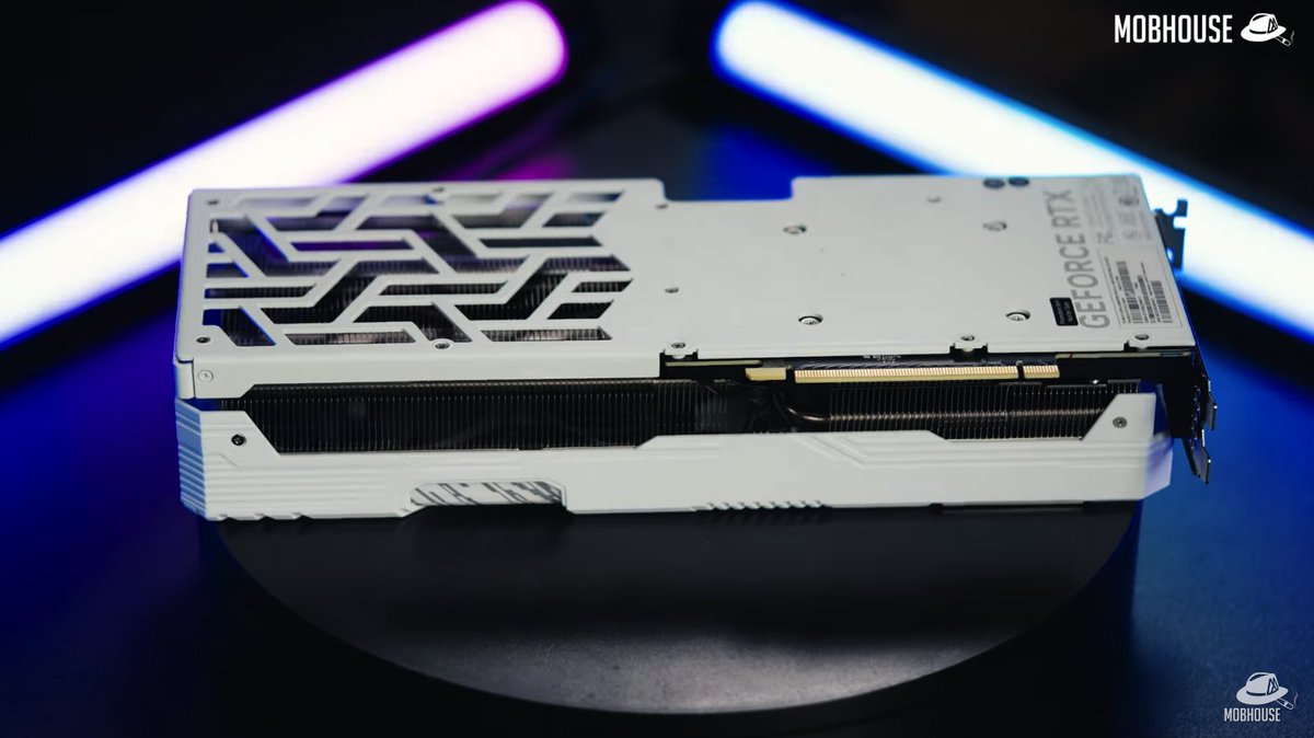 Palit_Japan's tweet photo. GeForce RTX 4070 Ti SUPER JetStream White OCに採用されているGale Talonデザインファンブレードは、空気を滑らかで安定したパターンでヒートシンクに送り込めます。
https://t.co/iYOQ6ABAtd
📷 YT MOBHouse
#Palit #PalitGeForce #Nvidia #RTX4070TI #SUPER #JetStream #White #WhiteGPU #GPU https://t.co/XBqmdPHcps