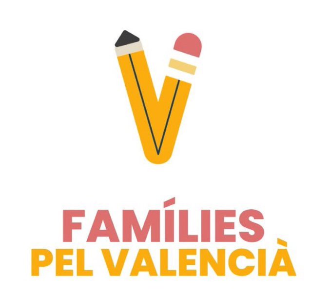 Que els nostres fills i filles puguen estudiar plenament en valencià dins del sistema d’ensenyament públic i que l’administració garantisca aquest dret tal i com marca la Llei d’Ús i Ensenyament del Valencià.

#FamíliespelValencià

familiespelvalencia.org