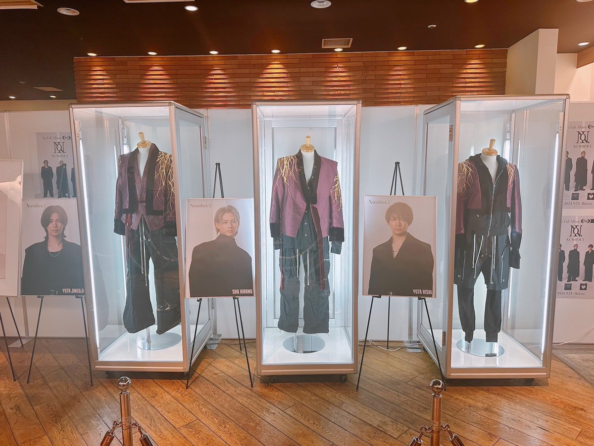 number_i　パネルボード Number_i × TOWER RECORDS From Costume & Panel Exhibition