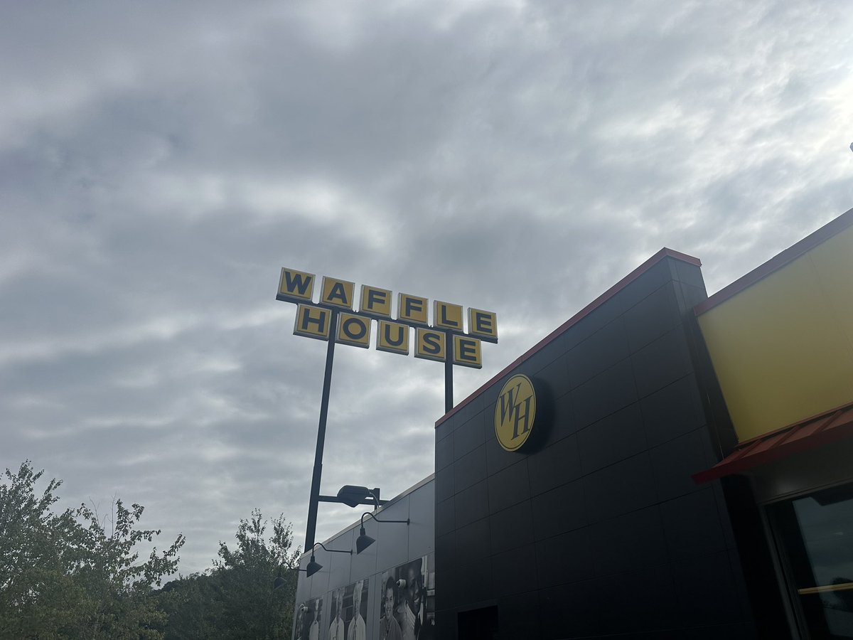 ChrisHallWx's tweet image. WAFFLE HOUSE IS OPEN!!!

They have hooked us up and are going to help us to feed AN ENTIRE SHELTER this evening in Asheville, NC! 

Just like the other places we have went, the workers at Waffle House said we have to stick together! They just reopened, and were serving with a…
