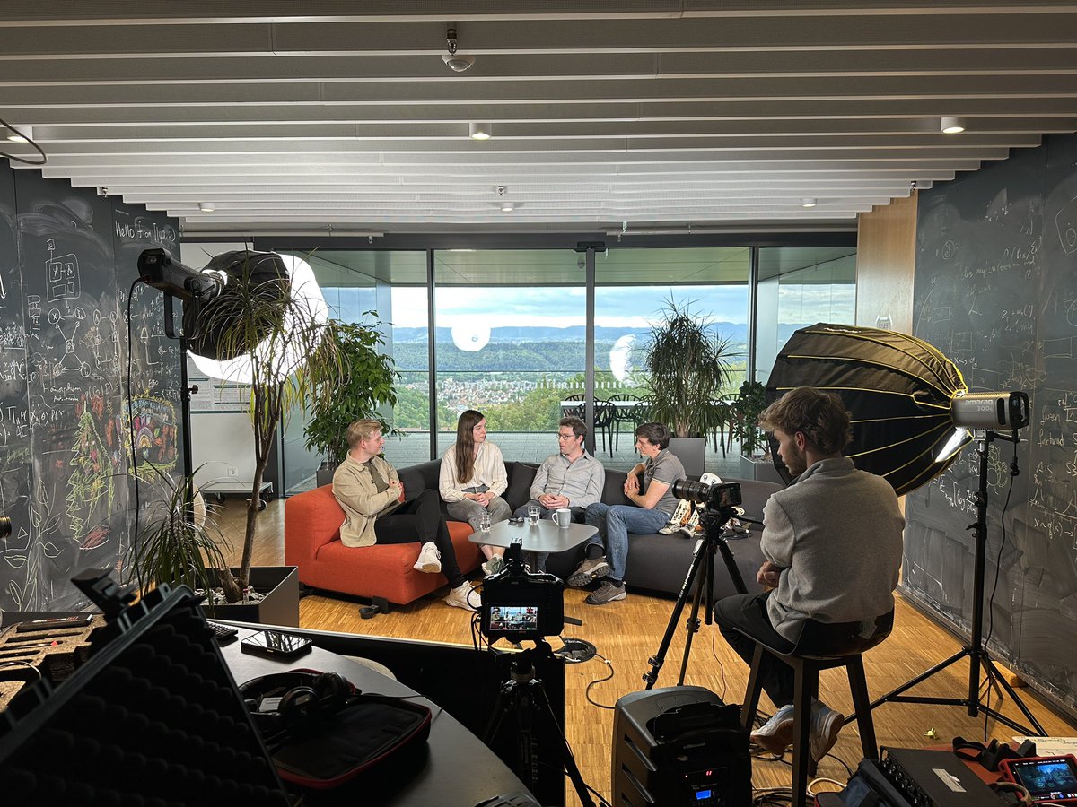 Intelligent Systems (@mpi_is) on Twitter photo Wir filmen heute mit dem Youtuber <a href="/DoktorWhatson/">Doktor Whatson</a>. Wir sind gespannt auf das Ergebnis <a href="/maxplanckpress/">Max Planck Society</a>! 🤖 Wir filmen heute mit dem Youtuber <a href="/DoktorWhatson/">Doktor Whatson</a>. Wir sind gespannt auf das Ergebnis <a href="/maxplanckpress/">Max Planck Society</a>! 🤖