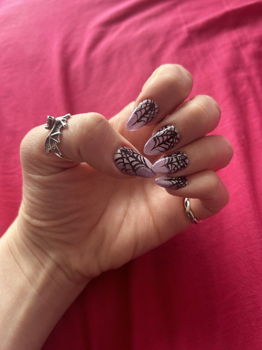 Content from mystik_minx