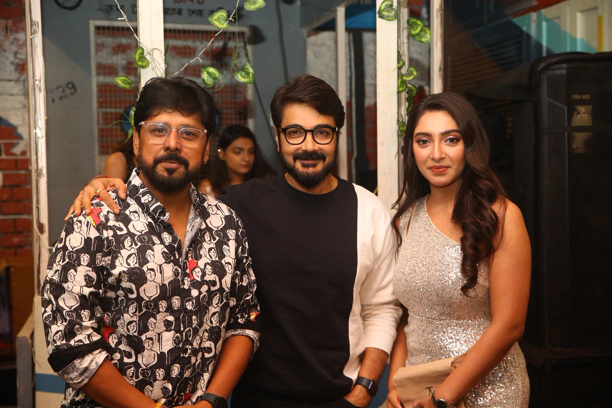 Rajachanda (@rajachanda) on Twitter photo Bumba da Happy Birthday… wishing you happiness and good health this birthday 🎈 waiting for the day u spill the secret to age backwards !!♥️😎 <a href="/prosenjitbumba/">Prosenjit Chatterjee</a> Bumba da Happy Birthday… wishing you happiness and good health this birthday 🎈 waiting for the day u spill the secret to age backwards !!♥️😎 <a href="/prosenjitbumba/">Prosenjit Chatterjee</a>