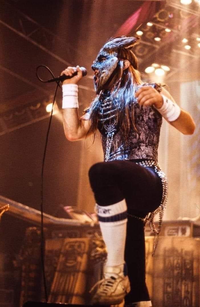 Bruce Dickinson (Iron Maiden)
UP THE IRONS 🇬🇧