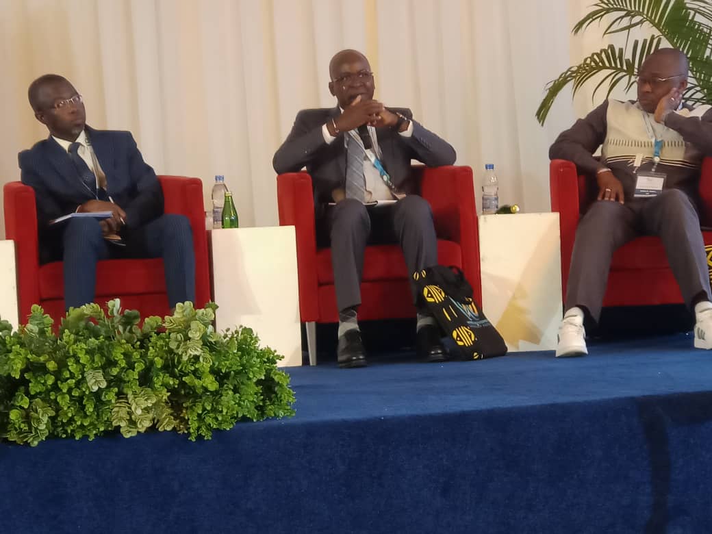 facebook.com/share/p/udXXmY…