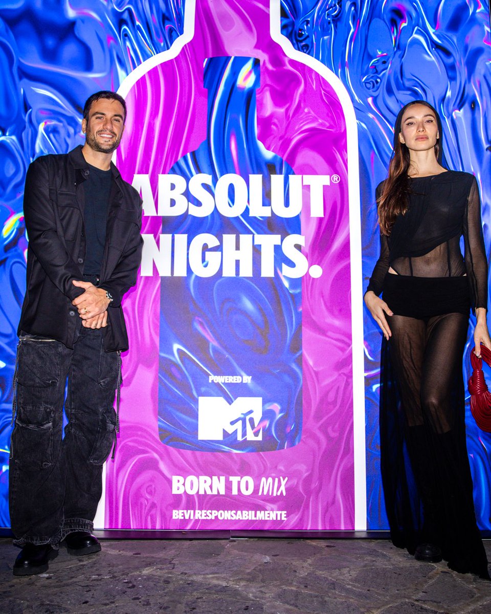 mtvitalia's tweet photo. L'ultima tappa delle #AbsolutNightsPoweredByMTV è stata un vortice di emozioni 🌪️ Grazie a @pierpaolopretel e Federica Del Sale 🙏🩵 Ci vediamo presto in giro!
#ADV #AbsolutNights #AbsolutNightsPoweredByMTV #BornToMix #Absolut #BeviResponsabilmente https://t.co/CDxSXnpTLE