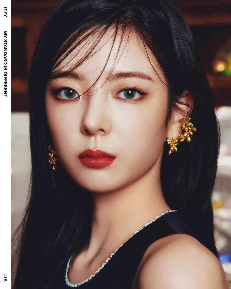 GYu5iXbaMAALJ5B?format=webp&