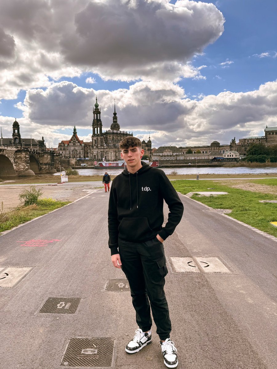 Had a great time videoing content for our TAP-TS documentary with <a href="/econrachel/">Rachel Farrell</a> <a href="/ThinkersMidwife/">Marelle Rice</a> <a href="/Dr_EBowman/">Eileen Bowman</a> <a href="/NiallBrady4/">Niall Brady</a> <a href="/Jake_We20/">Jake Weldon</a> <a href="/SchoolofEdUCD/">UCD School of Education</a> <a href="/_conorgalvin/">Conor Galvin</a> in Germany 🇩🇪