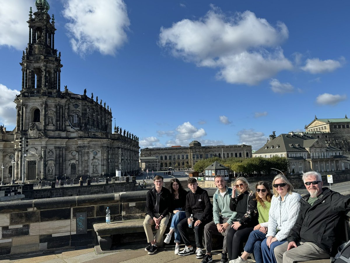 DALY MEDIA tweet media