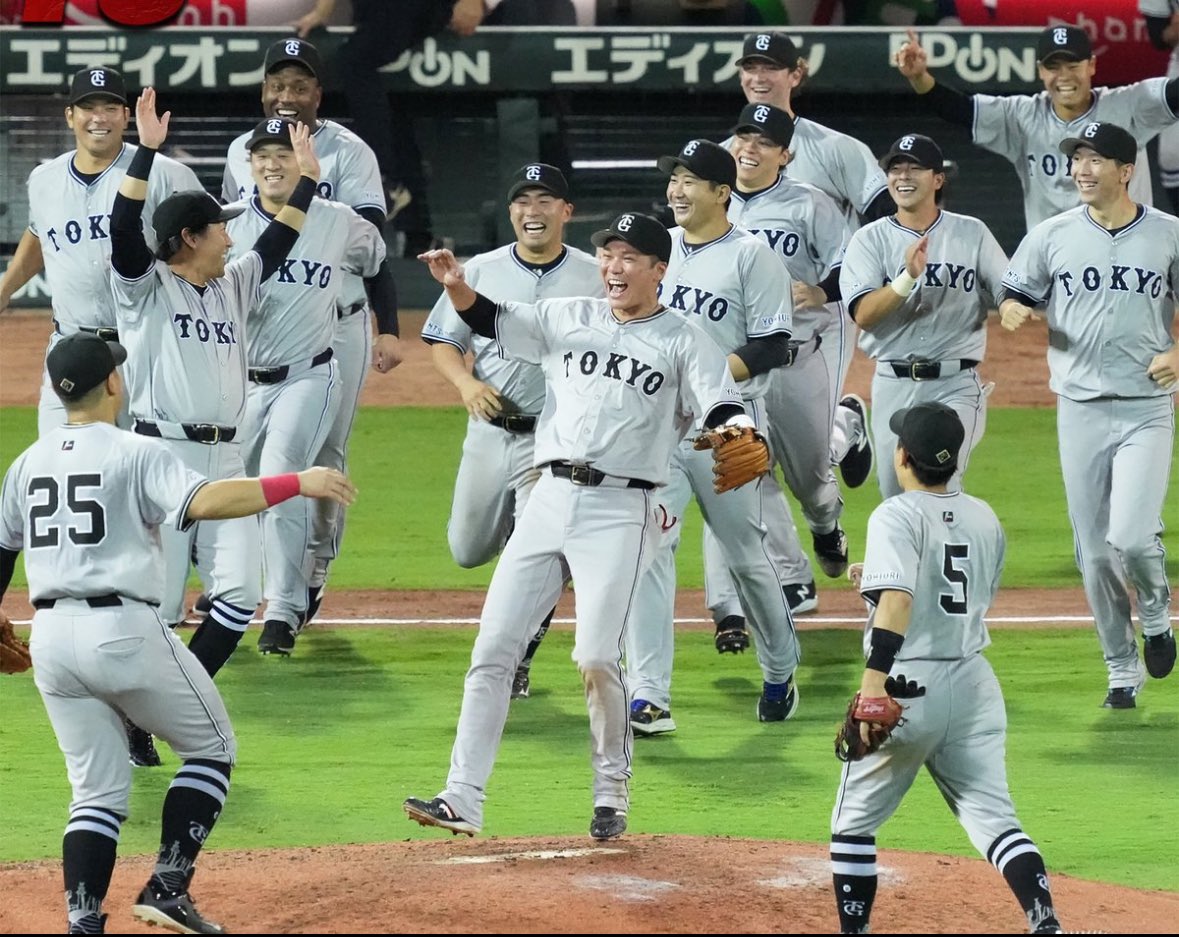kosoku3combo's tweet photo. おおぉ...!!
これは素晴らしいプロの写真やわ、ありがとうサンスポさん！

屈強な戦士達の見せる歓喜の瞬間ってイイよね〜👏 https://t.co/efDoMnMU8a