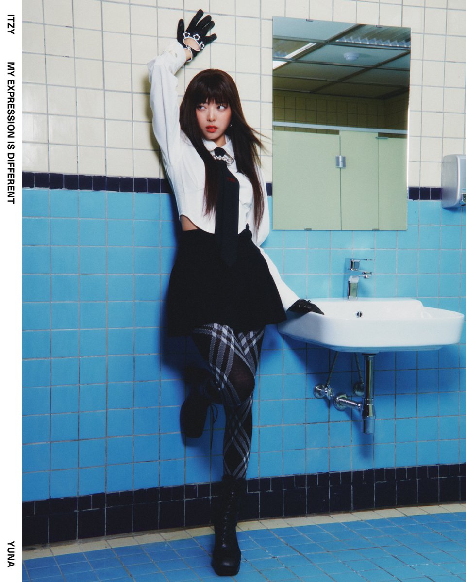ITZYofficial tweet picture