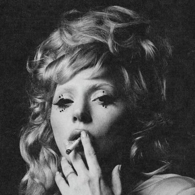 willnights1's tweet image. 🚨| Lady Gaga when asked about the ARIAs

&quot;I think Taylor should win cause she&apos;s the best!! And i hope my little monsters can help the swifties make her win&quot;

#ARIASTAYLOR