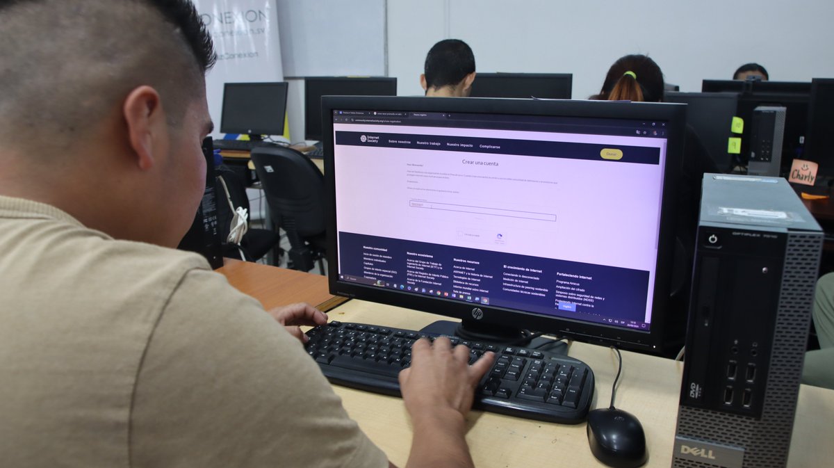 ISOC El Salvador tweet media