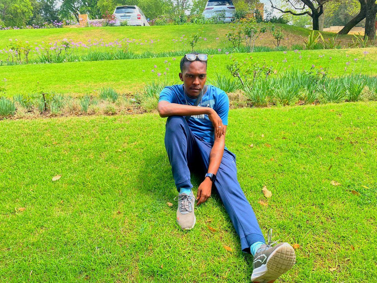 thisisBandz's tweet photo. Every moment mattered. Every person counted. Love is enough... 🫀💯
-
-
Tags: #Art #creative #lifestyle #Intention #goals #Artist #content #music #contentcreator #musician #producer #audioengineer #dreams #inspiration #motivation #hiphop #alternativerandb #pop #alternative https://t.co/oPcDWvQm1n
