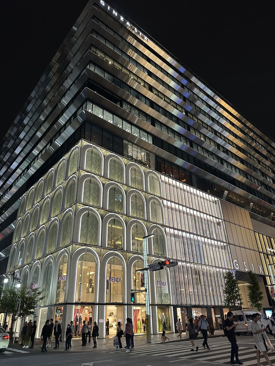 cryptodailyTS's tweet photo. Tokyo Ginza at night !! #Tokyo #Ginaz #Japan https://t.co/PAaZjO0vqy