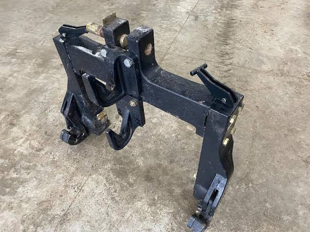 On a serious note

Does anyone have a cat 4 quick hitch they’re willing to part with?

Needs to be Cat 4 tractor side, Cat 3 implement side

Closer to Delungra the better, otherwise I’m driving to collier and miller