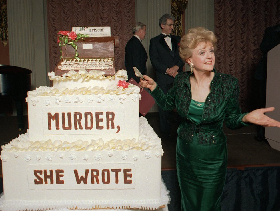 Remembering Dame Angela Lansbury 🇺🇦 tweet media