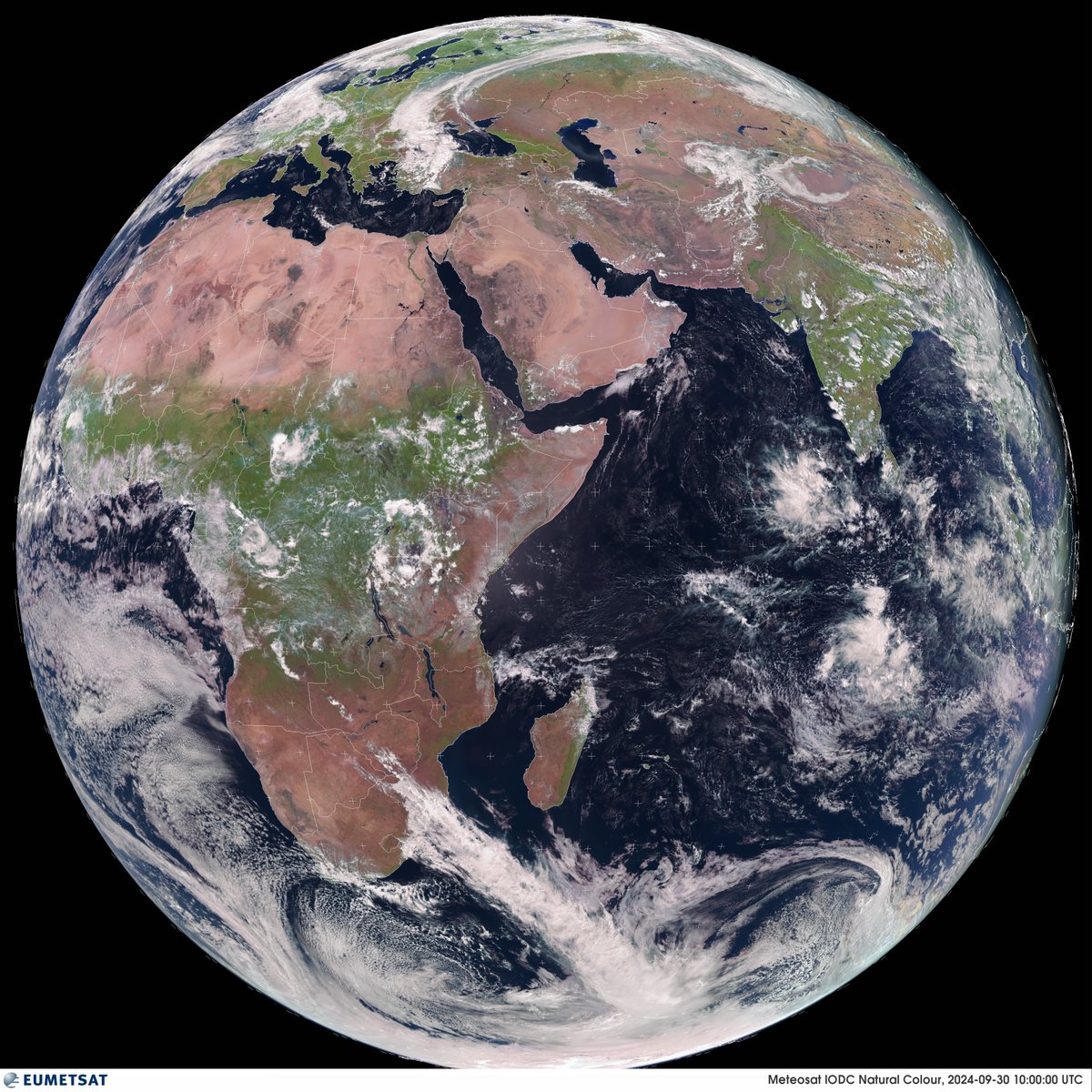 Earth Selfie Bot tweet media