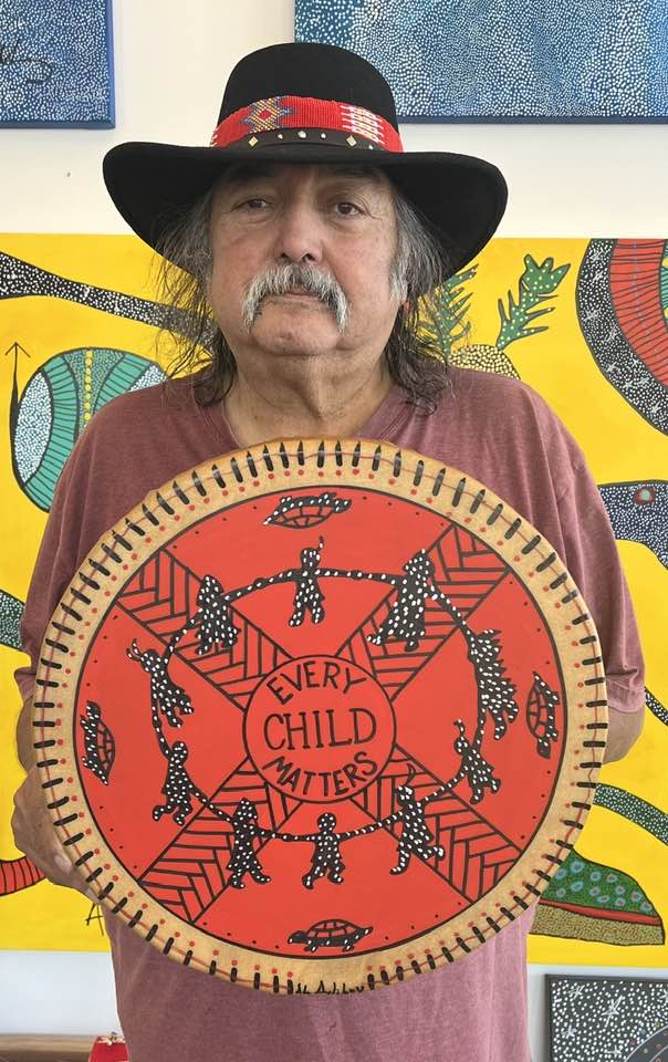 AlanSyliboy's tweet photo. The Daily Drum
Today, in recognition of 2024 National Truth and Reconciliation Day, I am posting the “Every Child Matters” drum. On September 30th many people across Canada (Turtle Island), wear bright orange t-shirts to honour and raise awareness. https://t.co/bRWAfbCj6Z
