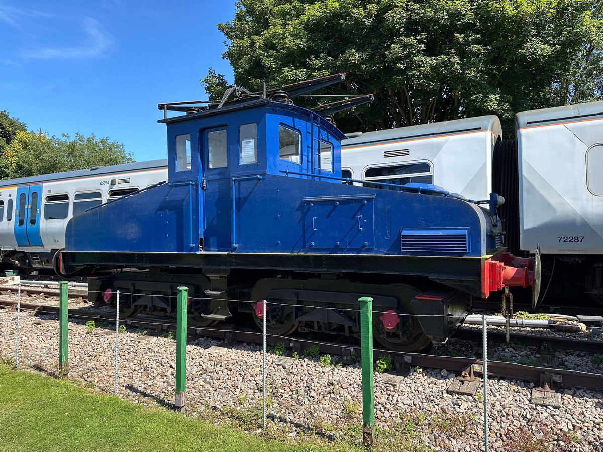 2/2
The SERA have 2 locomotives that have played a part in that story, Spondon No.1 and Kearsley No. 1; from the era when coal was king and Britain was practically a single fuel economy. Each moved hundreds of tons of coal to feed the boilers at their respective power stations.