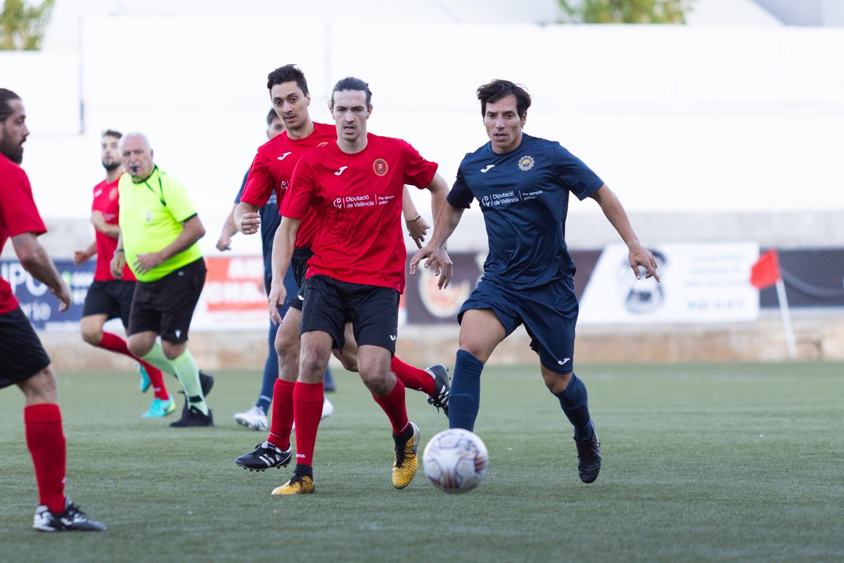 Bombers Ajuntament València (@bomberosvlc) on Twitter photo El sábado, junto con <a href="/policialocalvlc/">PoliciaLocalValència</a> 👮🏼♂️, jugamos un partido benéfico ⚽️ por Carla, donde el resultado oficial pasó a segundo plano y la victoria fue la solidaridad y unión de todos
#tusmanossonmismanos
<a href="/AjuntamentVLC/">Ajuntament València</a> <a href="/Xativa/">Ajuntament de Xàtiva</a> <a href="/Acf_Ferroviaria/">Falla Ferroviaria</a> El sábado, junto con <a href="/policialocalvlc/">PoliciaLocalValència</a> 👮🏼♂️, jugamos un partido benéfico ⚽️ por Carla, donde el resultado oficial pasó a segundo plano y la victoria fue la solidaridad y unión de todos
#tusmanossonmismanos
<a href="/AjuntamentVLC/">Ajuntament València</a> <a href="/Xativa/">Ajuntament de Xàtiva</a> <a href="/Acf_Ferroviaria/">Falla Ferroviaria</a>