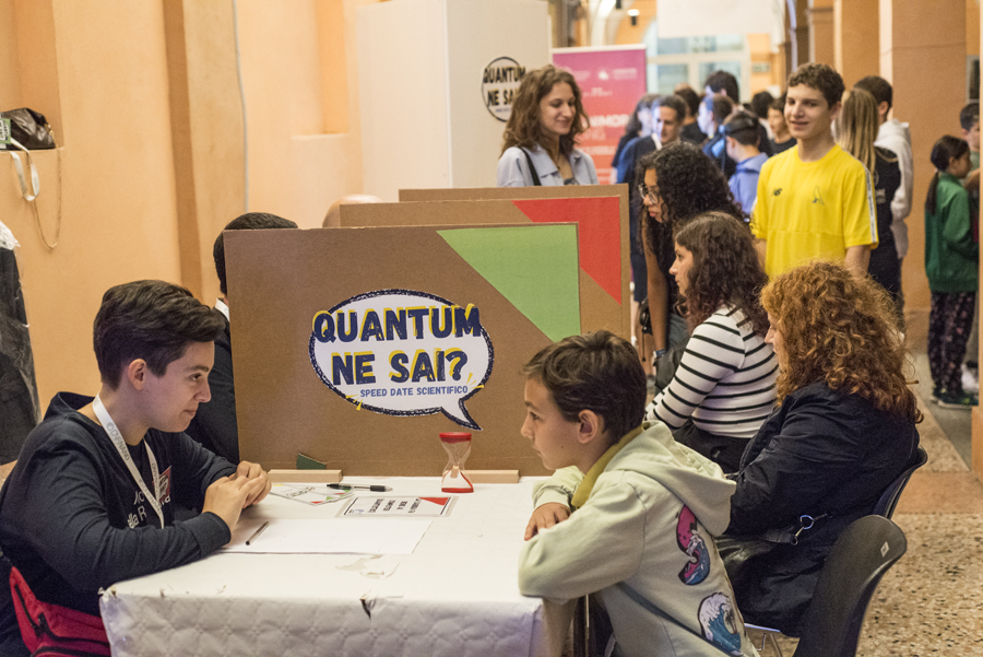Cnr_Nano's tweet photo. And that's a wrap for an incredible #EuropeanResearchersNight! ✨
So many passionate researchers and enthusiastic participants joined us in Modena and Pisa. Thank you all for celebrating science with us! 🌟🔬🌐👩🏻‍🔬🧑🏽‍🔬👩‍🔬
@cnrsocial_ @brightnightIT https://t.co/RR27ok6lSE
