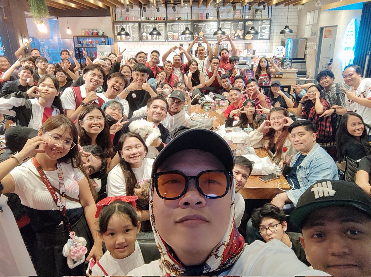 JessuAdam's tweet photo. Yesterday's event was a blast. Thank you @kooky__official for this wonderful event. See you next time Evters !! ✨🫶
#EAETontheMOVE #UNIS #CURIOUS #유니스 #UNI_Story #너만몰라 #UnisInWonderland #KOOKY #KookyEvent https://t.co/H3FRDDawXs