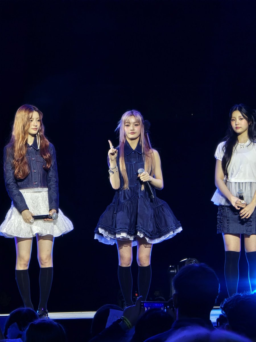 dear_yoongie's tweet photo. ILLIT !!! ♡♡♡
#KCON #KCONGERMANY2024 #KCONGERMANYxILLIT https://t.co/mAfc7kSpmJ
