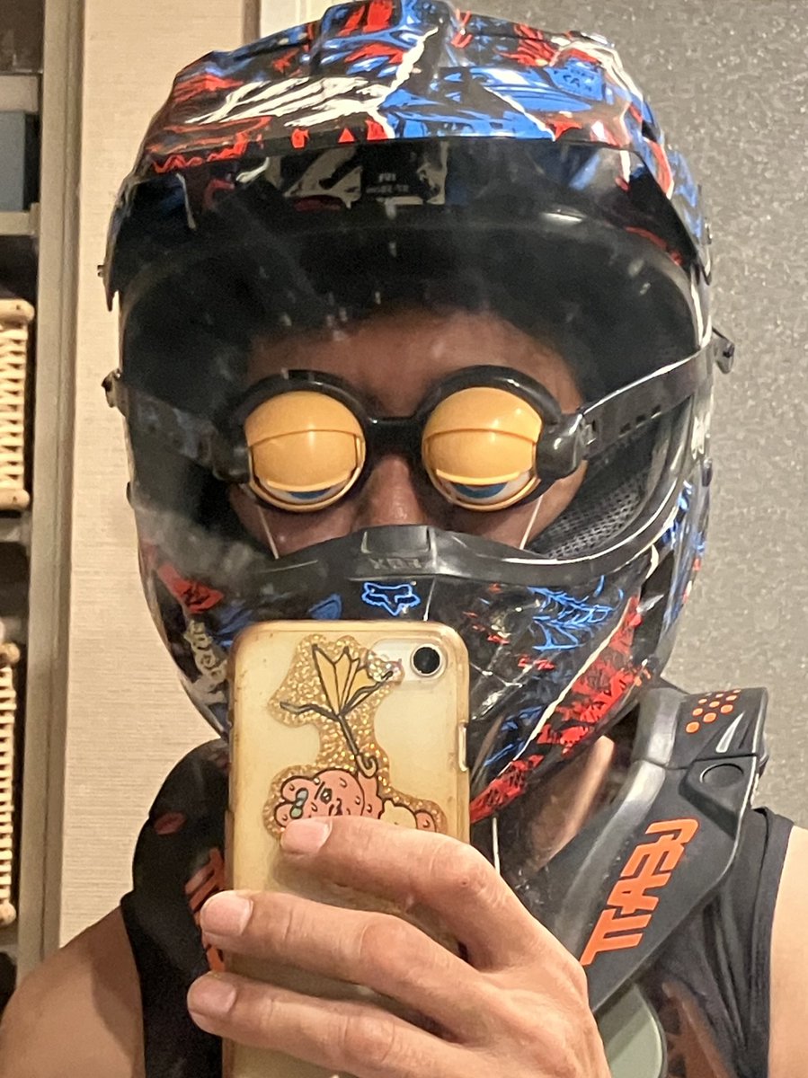 _shinpei's tweet photo. プロテクタを装着してのネックブーレースのセッティング
一応説明書通りの雰囲気で調整したけど、何か間違いがあれば御指導賜りたい候
#ネックブーレース
#モトクロス
#エンデューロ
#プロテクタ
#リアット
#LEATT https://t.co/HomayDklM1