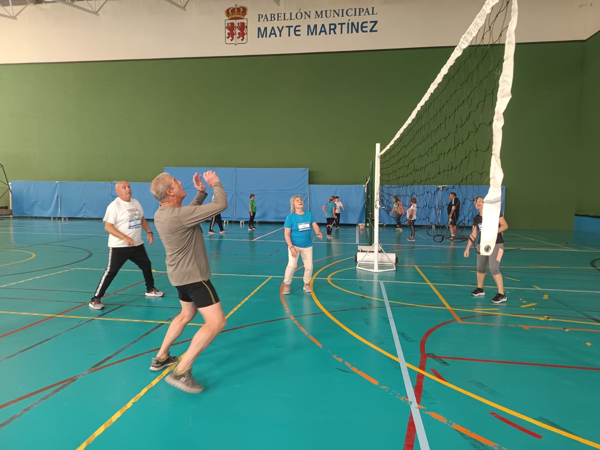 El Día de Valladolid se ha hecho eco de la jornada de deporte para mayores que se celebró ayer en Santovenia de Pisuerga como parte de su "Programa +55"
eldiadevalladolid.com/noticia/z95fa5…