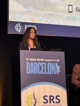 fibhnjs's tweet image. Congreso mundial de #escoliosis (SRS Scoliosis Research Society). El Dr. Rafael González-Díaz y la Dra. Rosa M. Egea-Gámez de la unidad de columna del servicio de Traumatologia y Ortopedia Infantil del Hospital Niño Jesús participaron de manera activa presentando una comunicación