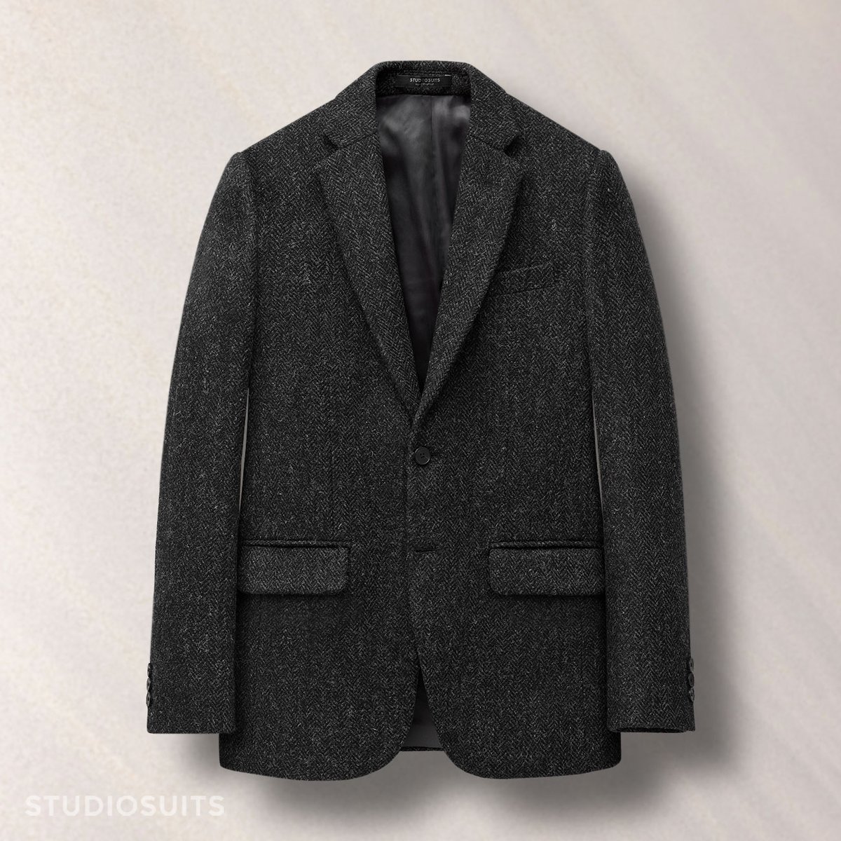 StudioSuits's tweet image. Customer Order Spotlight!
Jacket commissioned by our Client from New York.
Don authentic vintage style with our Harris Tweed Charcoal Herringbone Jacket. 
Shop for this style here👉rb.gy/e6cmgd
#studiosuits #herringbone #jacket #tweed #harris #fashion #trending