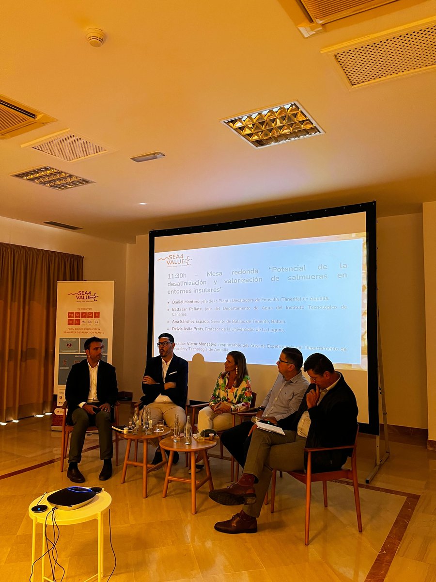 We wrapped up our project in Tenerife on September 26th with presentations from <a href="/SEArcularMINE/">SEArcularMINE</a>, IDIWATER, the TESTBED OF BRINE VALORISATION, and <a href="/REWAISE_EU/">REWAISE</a>. The event featured a roundtable and a visit to Aqualia’s WAVE center to see our moving lab in action🔍 Check out photos
