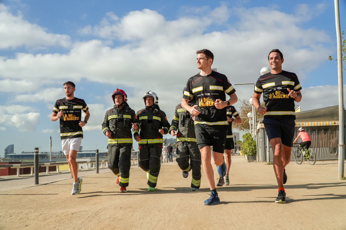 <a href="/BCN_Bombers/">Bombers Barcelona</a> <a href="/cursadebombers/">Vueling Cursa Bombers Barcelona</a> <a href="/NTTDataSpain/">NTT DATA España</a> <a href="/RogerRoca/">Roger Roca</a> La cursa tindrà lloc el pròxim 10 de novembre i espera ser un dels esdeveniments esportius més destacats de l’any, amb milers de persones participants pels carrers de #Barcelona.