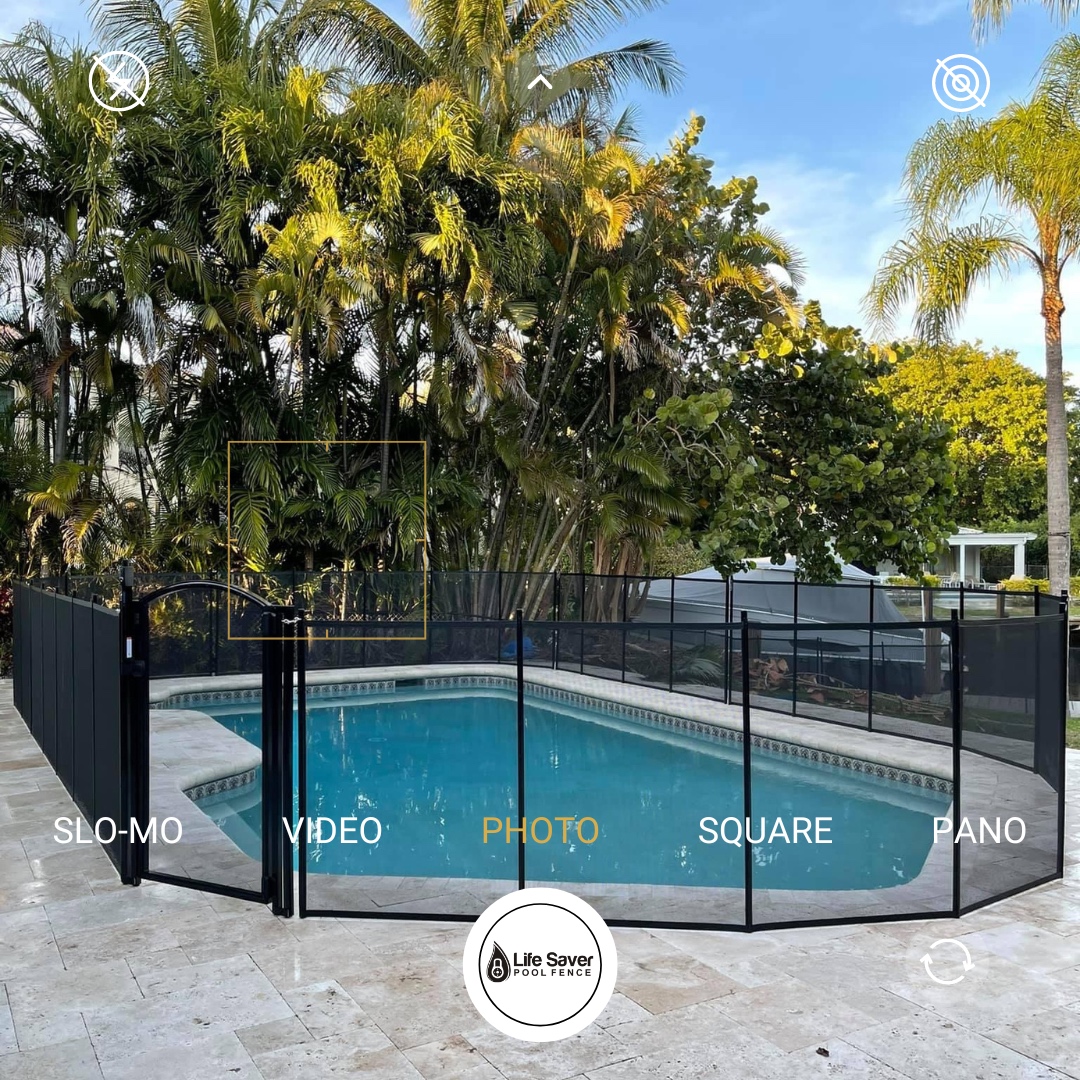 lspoolfence's tweet image. 📸 This pool fence is picture perfect.

Our pool fence not only provides thorough protection but it can also enhance the aesthetic of your outdoor space. No need to compromise on safety to have the backyard of your dreams! 🌟
.
.
.
#DrowningPrevention #LayersOfProtection