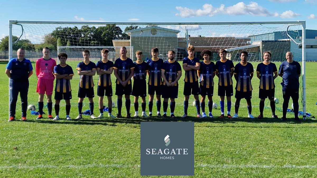 GandNFC's tweet photo. Two wins on the bounce for Mens Reserves! 
Div 4 @PDFLUK @PTAlanSwann 
4-1 v Stamford Lions Football Club Reserves

⚽⚽ Nazaruk - Wheeler
⚽ Muktar
⚽ O. Goodyear

Many thanks to our match Kit sponsors Seagate Homes
Warm Up Top Sponsors Housed https://t.co/AnyZSHZbbH
