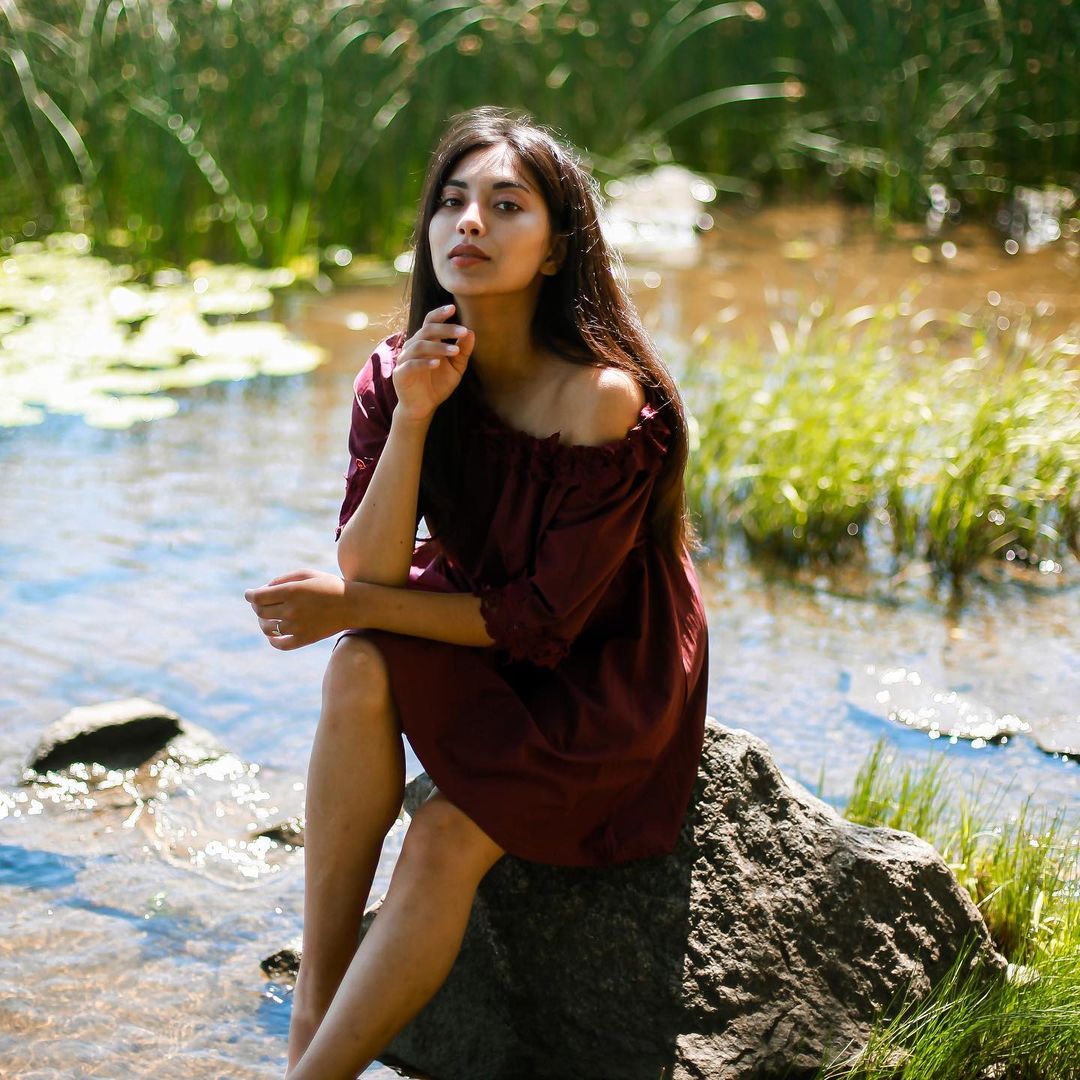 Follow my beautiful friend 💘

👉instagram.com/_emilydanvers