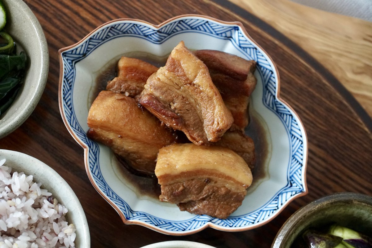 Masaki_ponpoko's tweet photo. いつもの角煮にバルサミコ酢入れると味わいに深みとキレが加わってめっちゃ美味しいんだけどそろそろ流行りませんかね https://t.co/LSmMNzXrK9