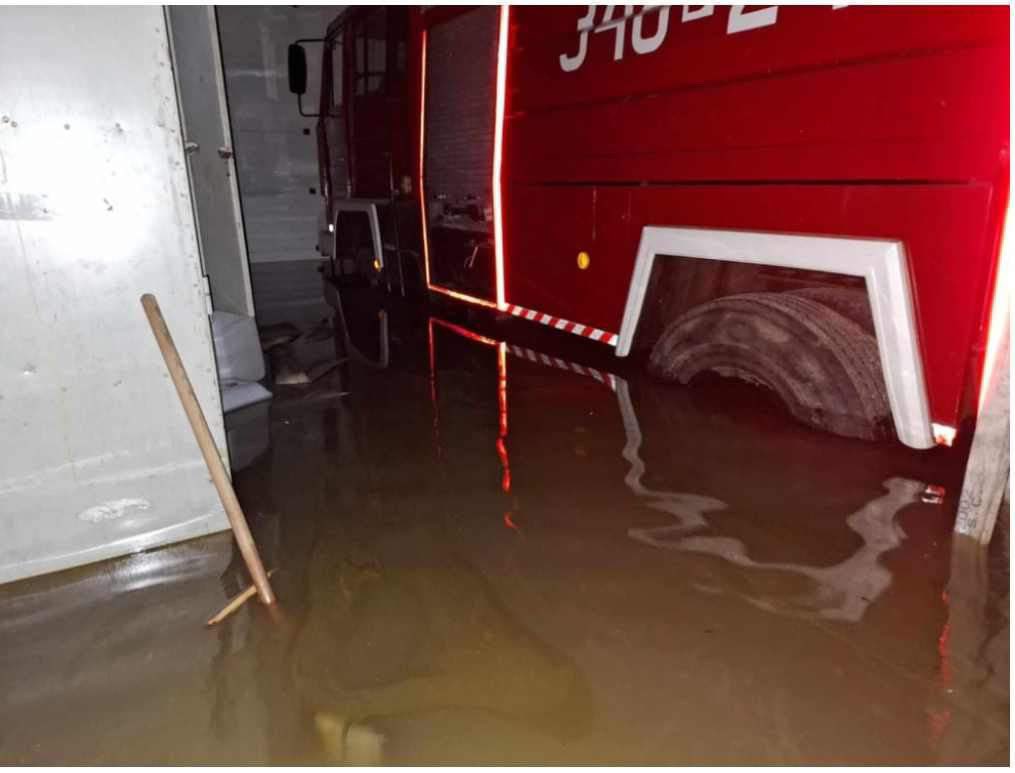 Michal_Rog_'s tweet image. Kiedy decyzją stricte polityczną, bez merytorycznych podstaw,  odmówiono udzielenia naszemu zarządowi absolutorium, powołując się na rzekome złe zarządzanie, zrozumiałem - tak działa polityka.  

Chciałbym przypomnieć, że kiedy rozpoczynaliśmy naszą misję, aktywa @GrupaORLEN…