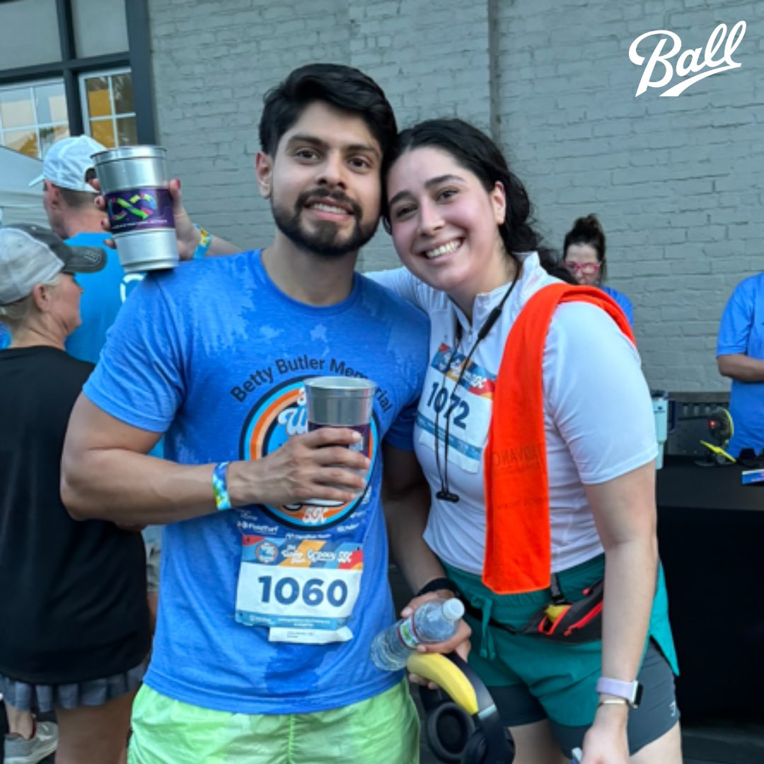 BallAluminumCup's tweet image. What’s better than running a 5k for a cause? Enjoying a refreshing drink after in one of our recyclable Ball Aluminum Cups®! 🍻

Contact us to order customizable Ball Aluminum Cups®: CupSales@Ball.com — or order a bulk pack on Amazon! amzn.to/3XZMlNN  
#SustainableActions