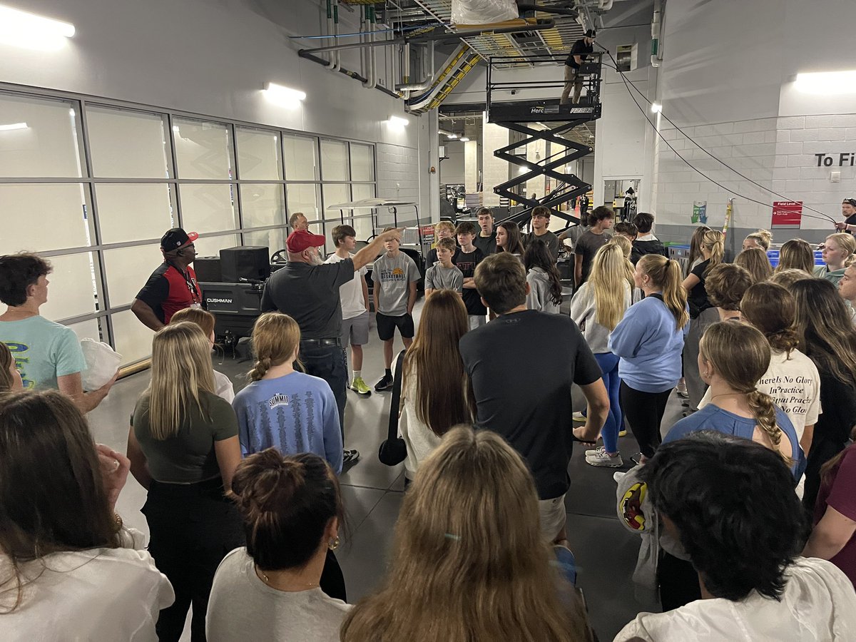 A little special insight from our very own AV teacher, Chris Lane, with his experience of working video at Mercedes Benz Stadium!

#gotrojans #deca #futureready #hcsfutureready