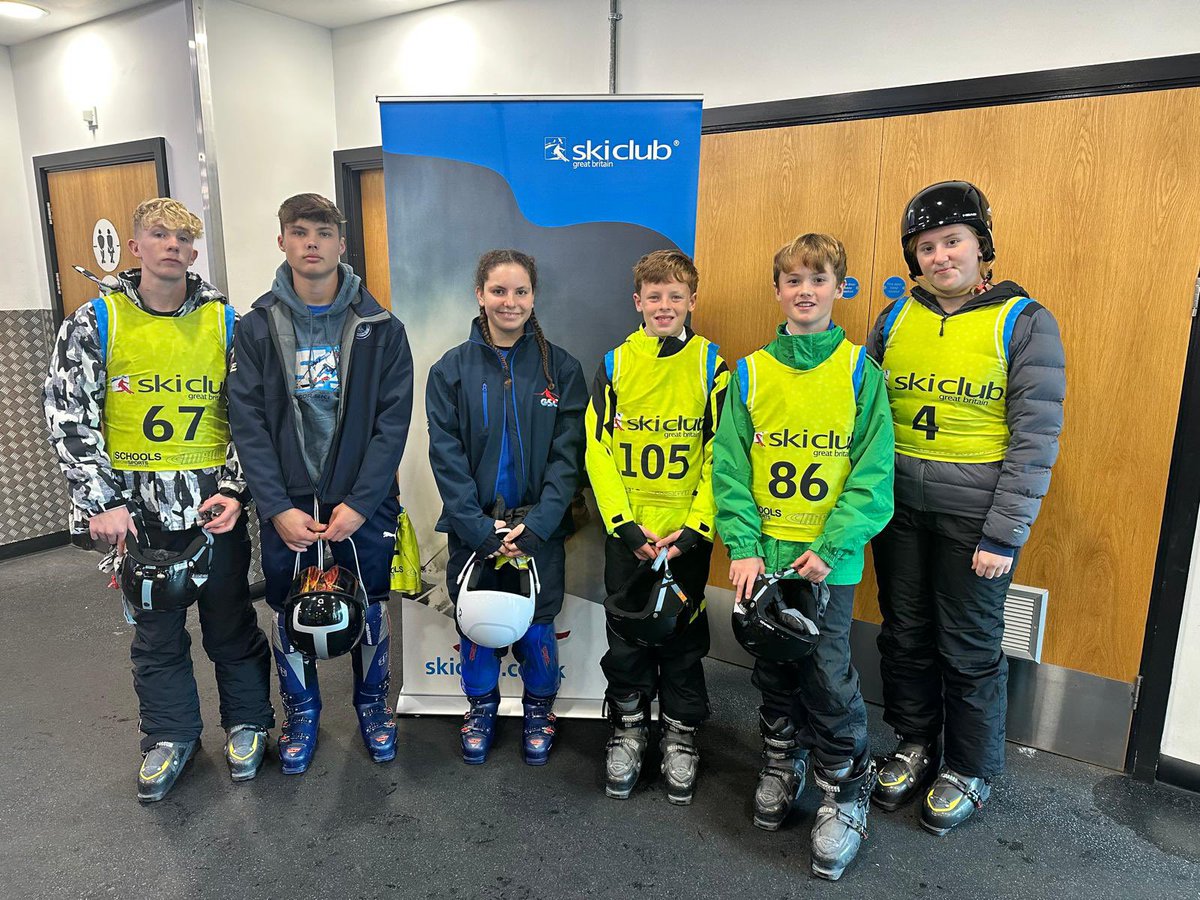 Bowbrook_Sport's tweet photo. Well done to all of our students who went to the @ISAsportUK National skiing event in Hemel Hempstead this morning! A fantastic day of skiing and some podium places for Cam & Isla! π₯π₯β·οΈ #Skiing #ISASport #BowbrookSport https://t.co/gEZqukqD7x