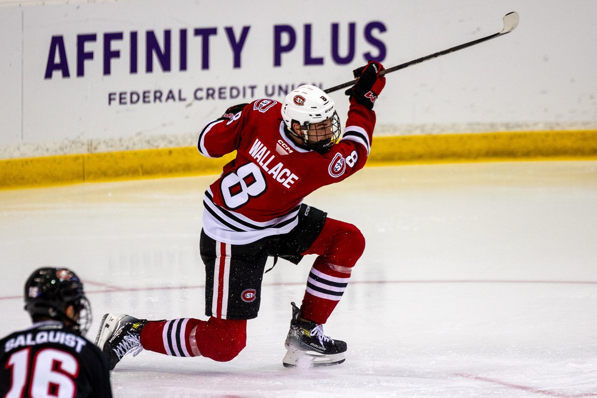 CenterIceView Photo | Ocean Wallace (Photo Prout)