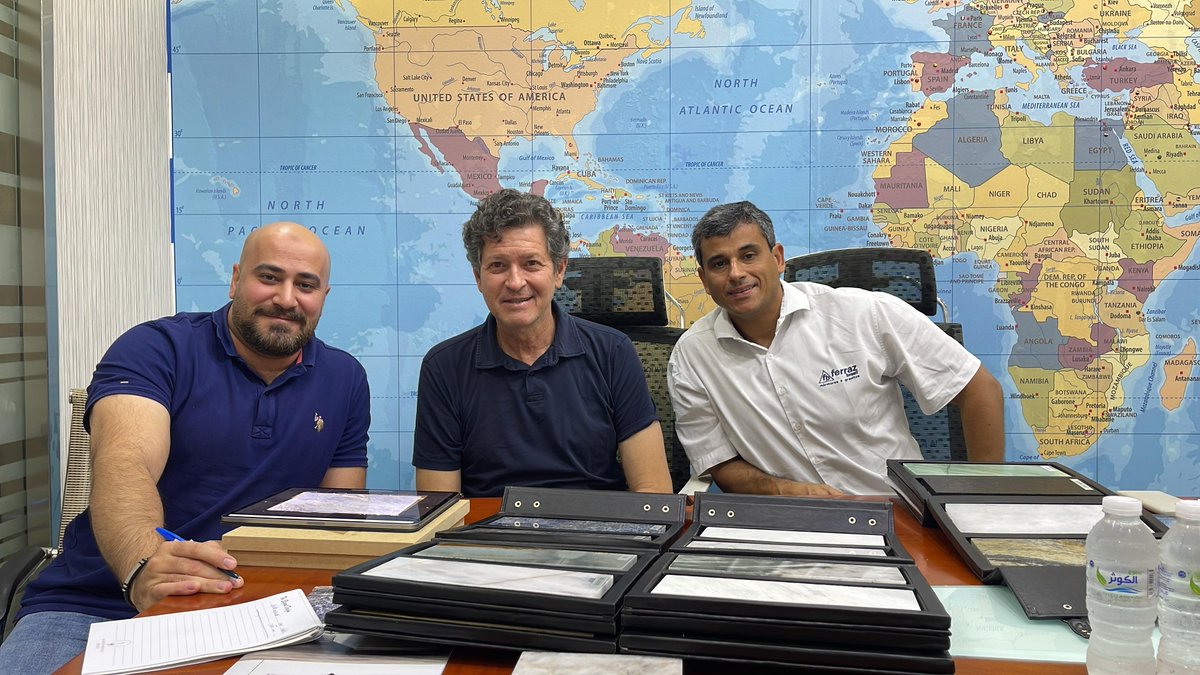 luxury__land's tweet image. في اجتماعنا الأخير مع شركة فيراز البرازيلية، أحد رواد صناعة ألواح الجرانيت الفاخر،
ناقشنا سبل التعاون لتقديم أفضل وأرقى أنواع الجرانيت البرازيلي لعملائنا. 🇧🇷✨
مستعدين لنقل الجمال الطبيعي والفخامة إلى مستوى آخر من الجودة والفن في تصميمات ديكوراتكم. 💎
#الجرانيت_البرازيلي