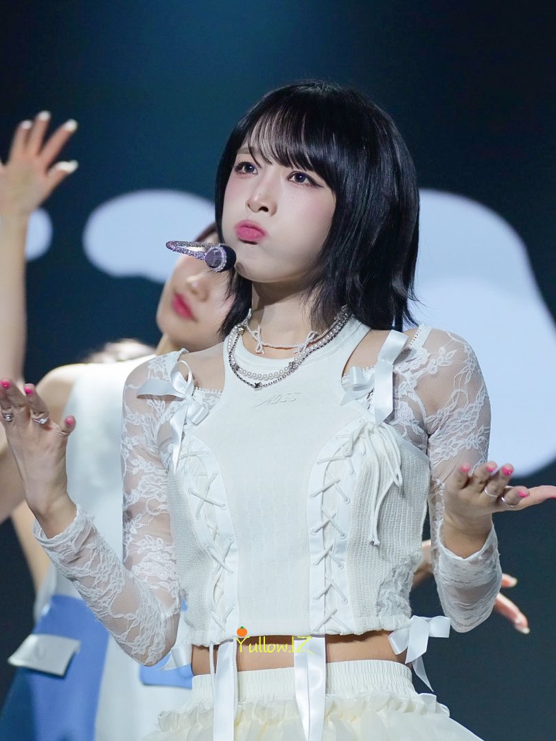 240930 ㅁ 예나 ㅁ

#YENA #최예나
#チェ・イェナ  #choiyena