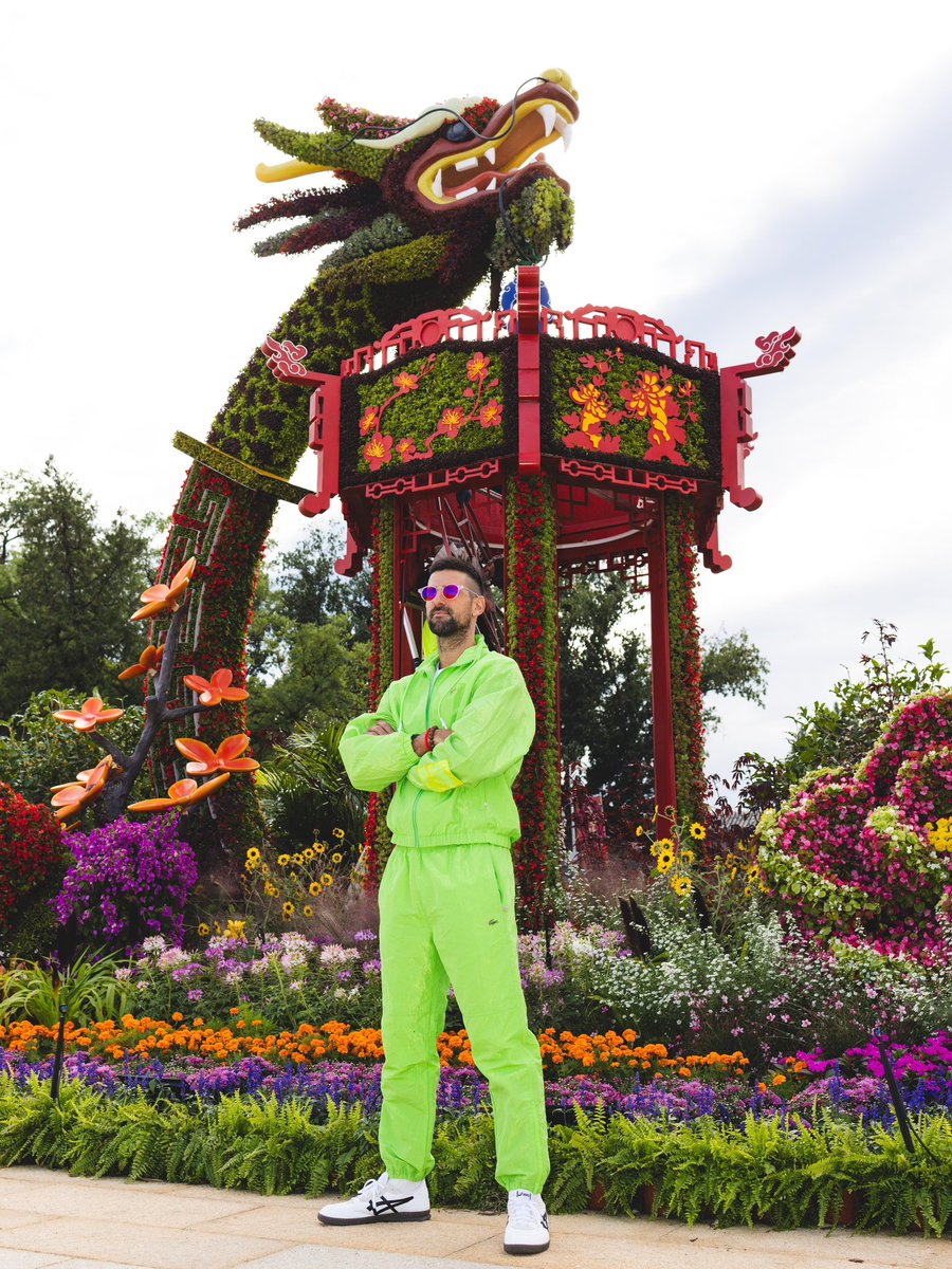 DjokerNole's tweet photo. Chinese dreams in @Lacoste greens. https://t.co/etwWY2bdKK
