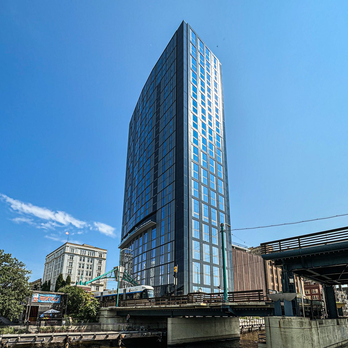 Martin Moore tweet media