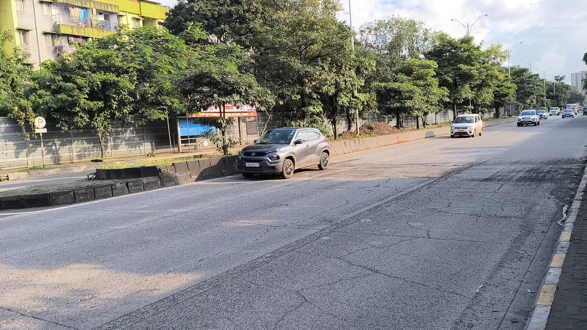 Jethumum's tweet photo. @NMMConline 

Why so promptness was shown by NMMC to remove the concrete speed braker at Gate No 1 Ekta Vihar Sector 25 CBD Belapur opposite Ryan school instead of installation of new speed brakers so far ?? Have the NMMC thought about safety of school going children? https://t.co/VlvLBt9Op6