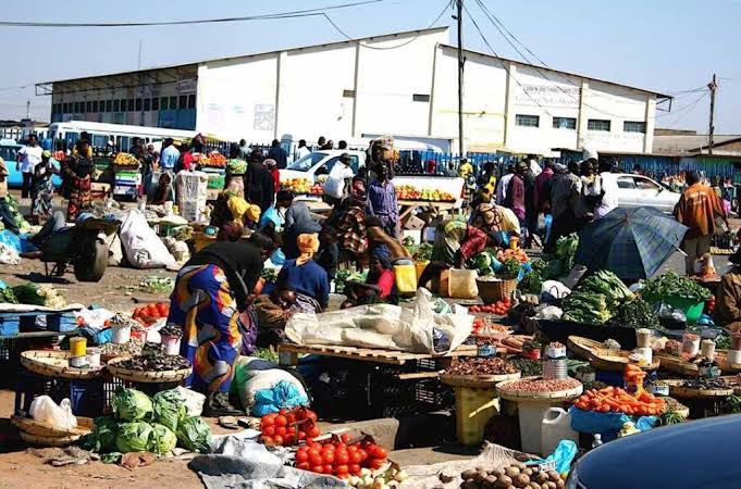 Zambia's biggest market, Soweto Market is named after Soweto in South Africa.

It has over 7,000 stands.